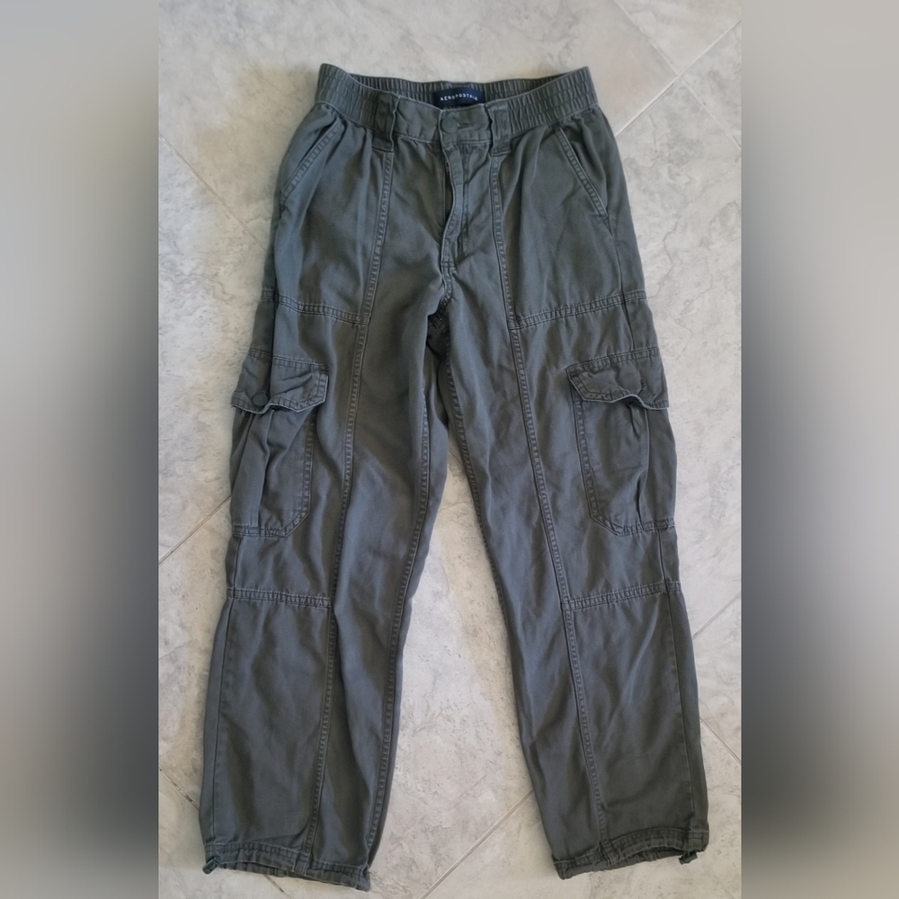Aeropostale Olive Green Cargo Pants
